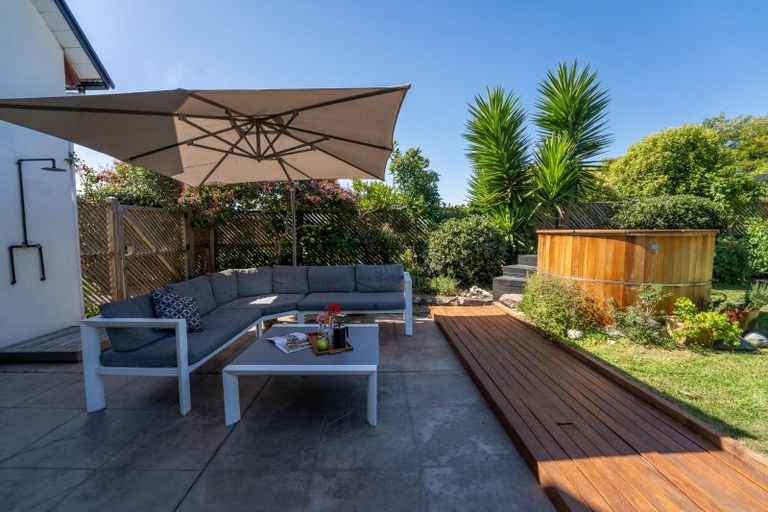 Photo of property in 10 Somerville Lane, Brightwater, 7022