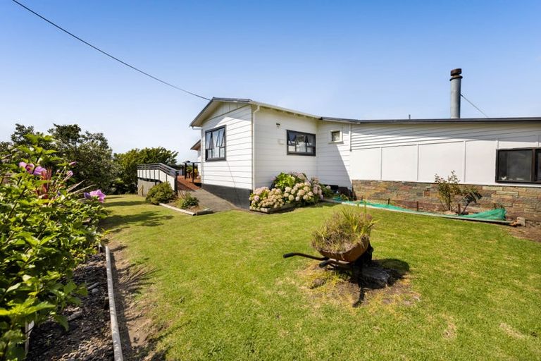 Photo of property in 34 Kent Street, Patea, 4520