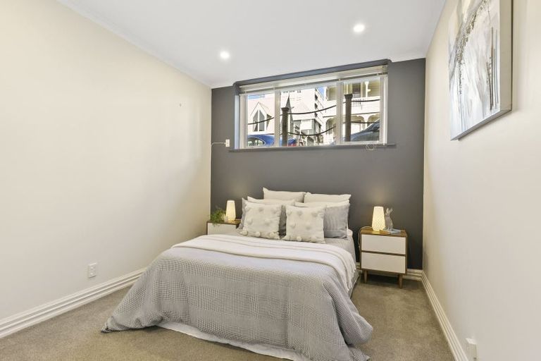 Photo of property in 1 Stowe Hill, Thorndon, Wellington, 6011