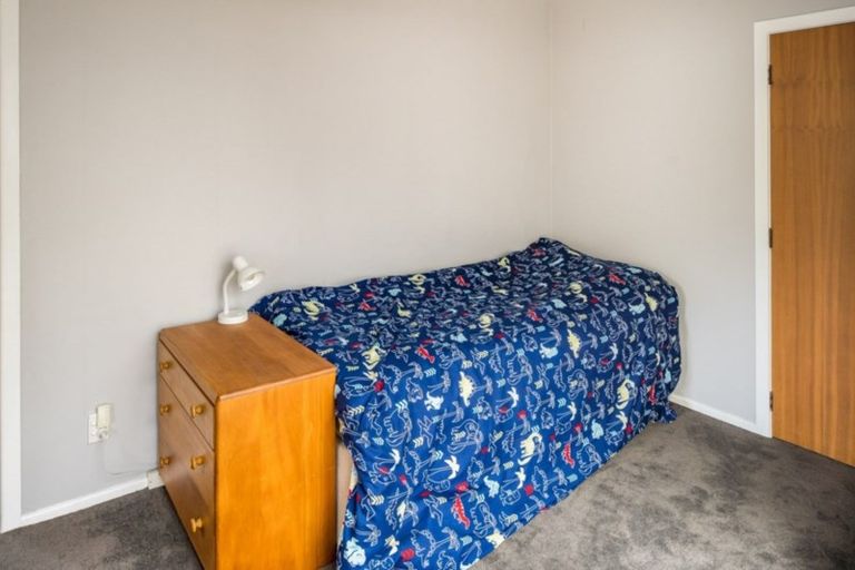 Photo of property in 12 Clematis Grove, Maungaraki, Lower Hutt, 5010