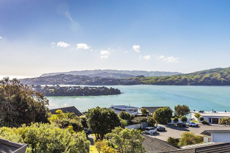 Photo of property in 27a The Anchorage, Whitby, Porirua, 5024