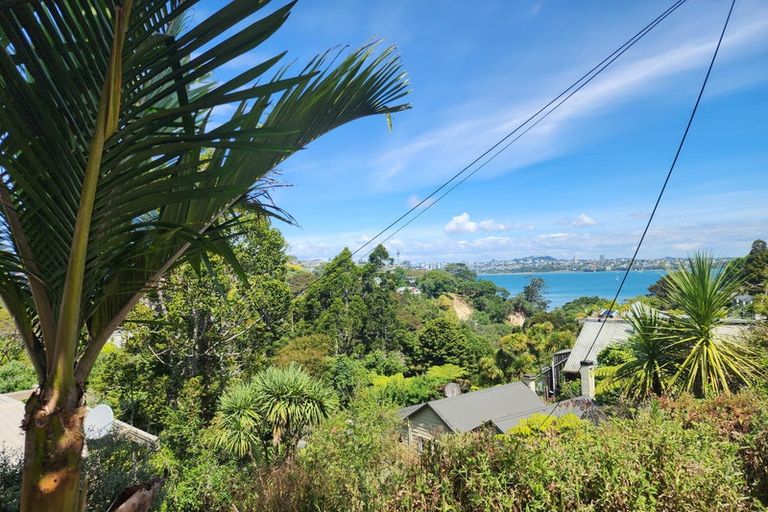 Photo of property in 12 Inkster Street, Birkenhead, Auckland, 0626