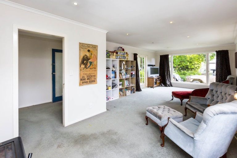 Photo of property in 14 Molloys Road, Te Marua, Upper Hutt, 5018