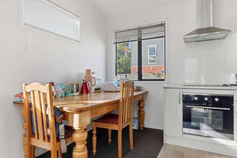 Photo of property in 2/13 Lyon Street, Frankton, Hamilton, 3204