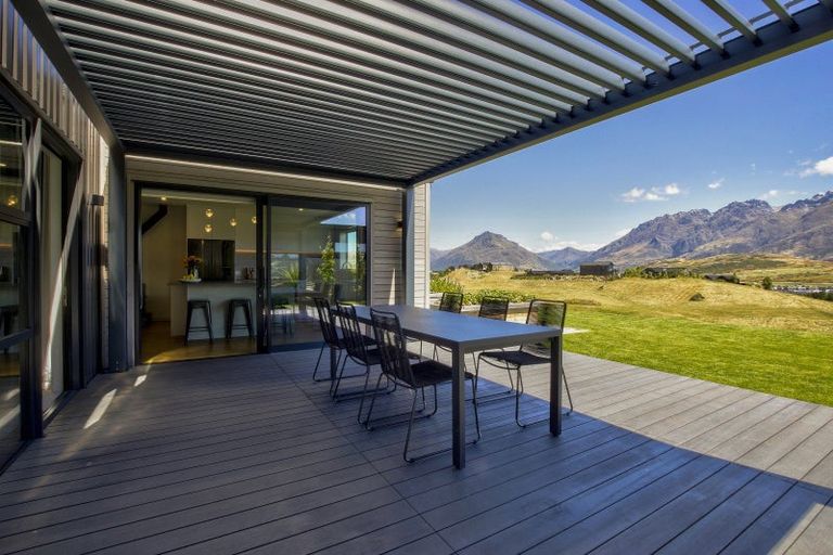 Photo of property in 97 Spur Ridge Rise, Jacks Point, 9371