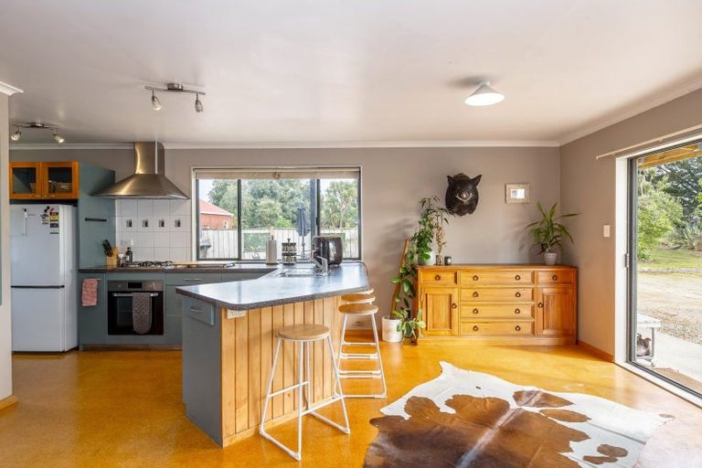 Photo of property in 252 East Taratahi Road, East Taratahi, Masterton, 5887