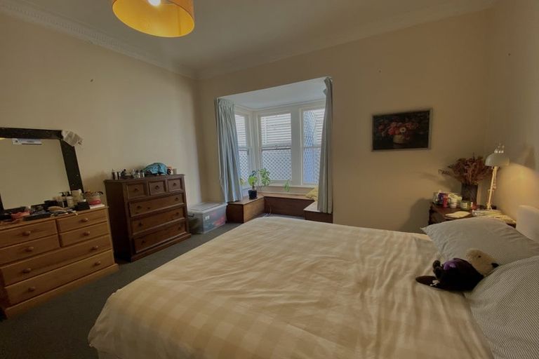 Photo of property in 52 Majoribanks Street, Mount Victoria, Wellington, 6011