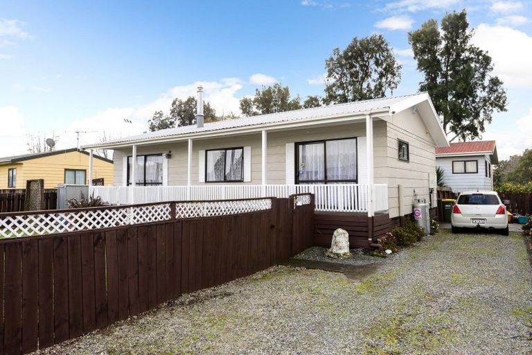 Photo of property in 80 Kahikatea Drive, Melville, Hamilton, 3206