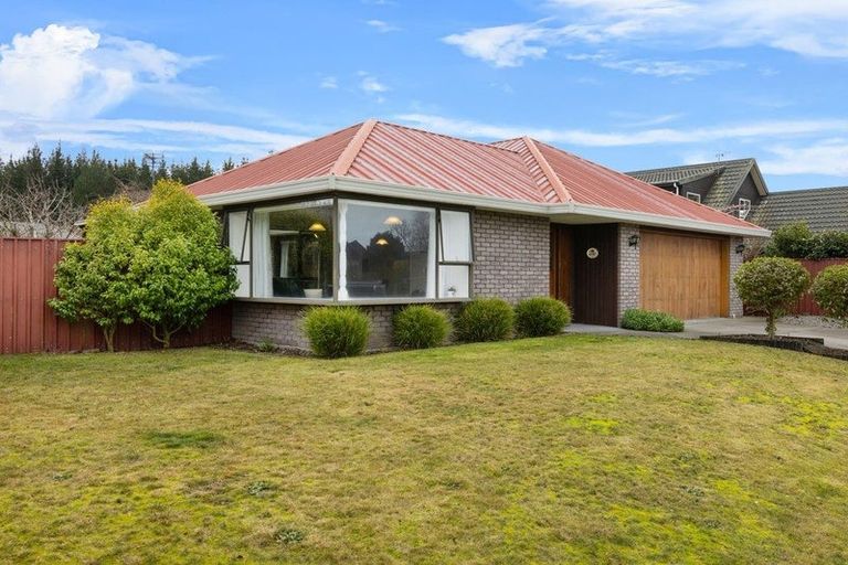 Photo of property in 161 Royal Park Drive, Parklands, Christchurch, 8083