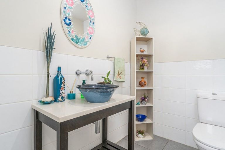 Photo of property in 13 Parkland Place, Whitianga, 3510