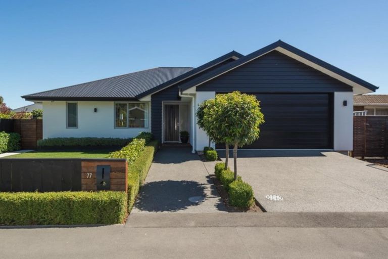 Photo of property in 77 Waratah Street, Avondale, Christchurch, 8061