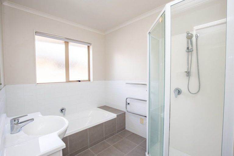 Photo of property in 13a Madgwick Place, Ngatea, 3503