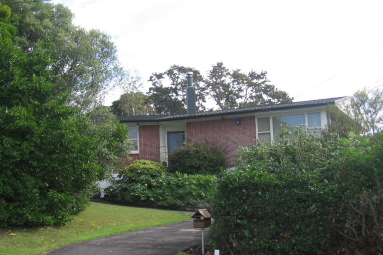 Photo of property in 193 Golf Road, Titirangi, Auckland, 0604