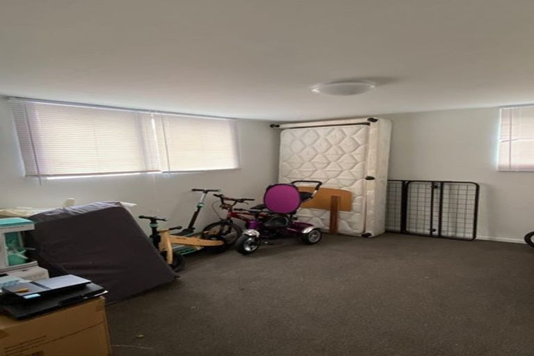 Photo of property in 96 Burundi Avenue, Clendon Park, Auckland, 2103