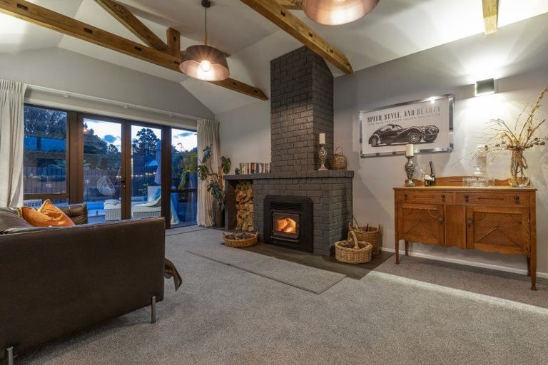 Photo of property in 54 Highbury Drive, Levin, 5510