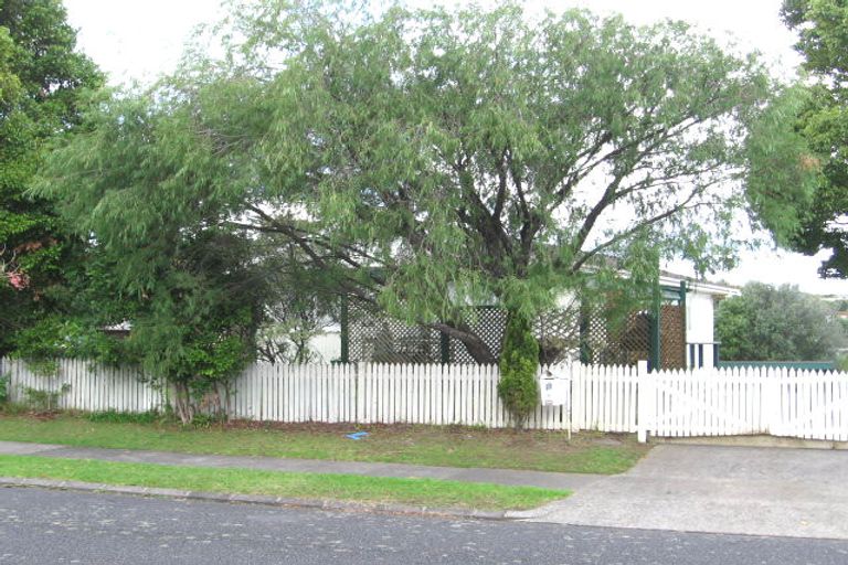 Photo of property in 22 Maugham Drive, Bucklands Beach, Auckland, 2014