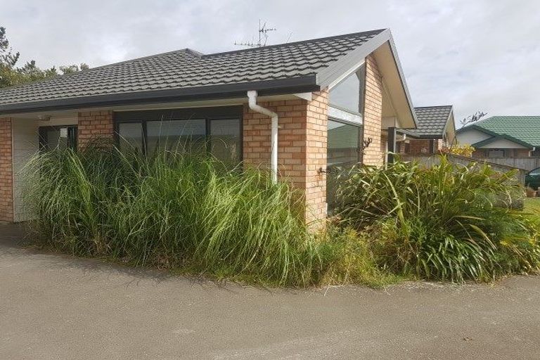 Photo of property in 39b Apple Terrace, Ranui, Porirua, 5024