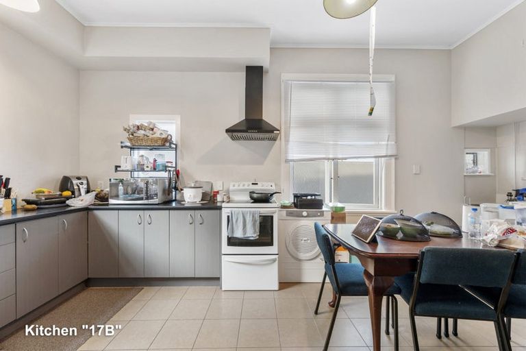 Photo of property in 17 Tavistock Road, Melrose, Wellington, 6023