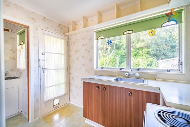 Photo of property in 178b Major Drive, Kelson, Lower Hutt, 5010