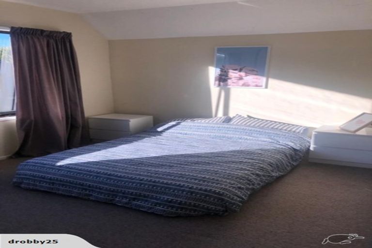 Photo of property in 2c Coles Place, St Albans, Christchurch, 8014