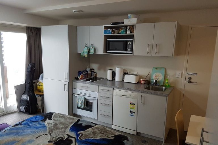 Photo of property in The Peak Apartments, 1001/170 Taranaki Street, Te Aro, Wellington, 6011