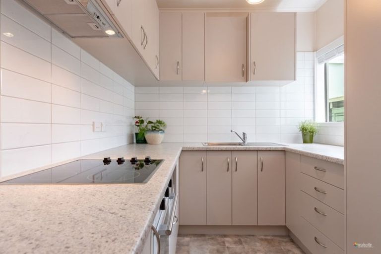 Photo of property in 31 Gordon Street, Avalon, Lower Hutt, 5011