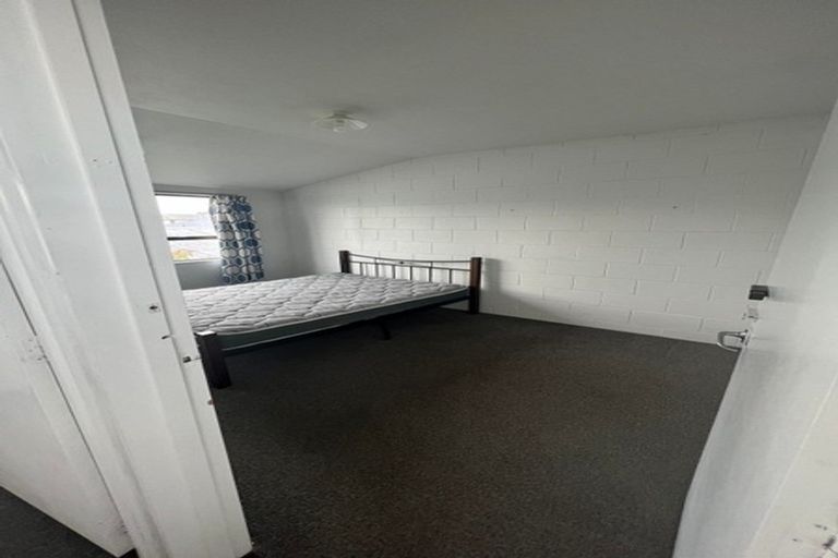 Photo of property in 2/47 Brockworth Place, Riccarton, Christchurch, 8011