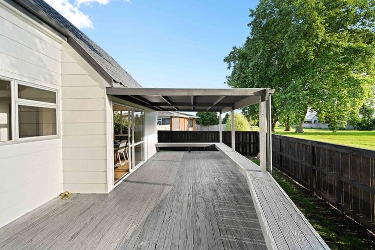 Photo of property in 19 Morrow Avenue, St Andrews, Hamilton, 3200