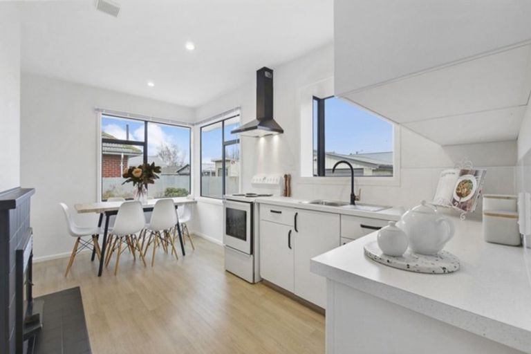 Photo of property in 12 Blankney Street, Hornby, Christchurch, 8042