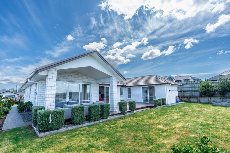 Photo of property in 51 Sylvester Crescent, Flagstaff, Hamilton, 3210