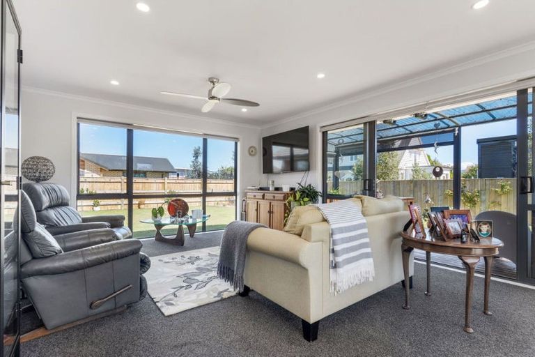 Photo of property in 9d Moreton Road, Carterton, 5713