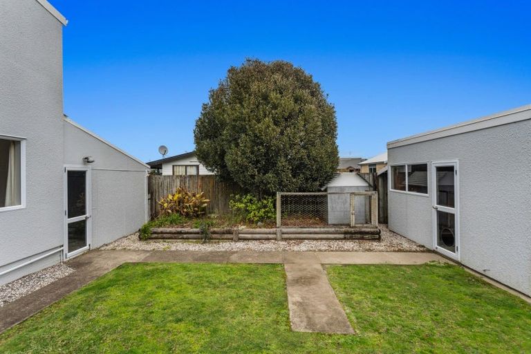 Photo of property in 4 Marlin Drive, Coastlands, Whakatane, 3120