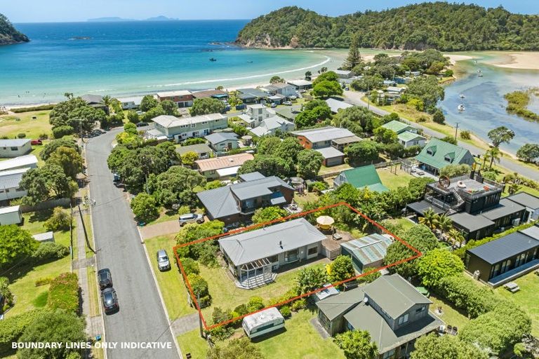 Photo of property in 10 Waetford Road, Matapouri, Whangarei, 0173