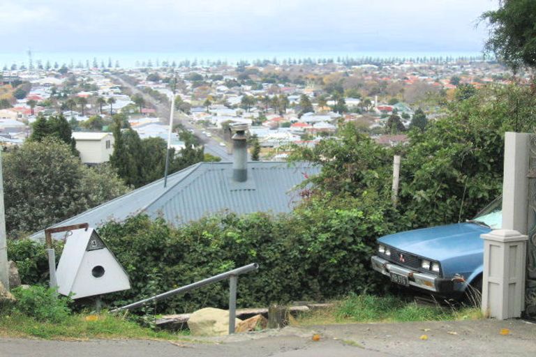 Photo of property in 4 Kelsall Street, Hospital Hill, Napier, 4110