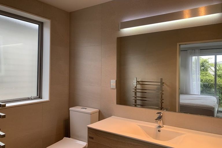 Photo of property in 2 Blackbird Lane, Hobsonville, Auckland, 0616