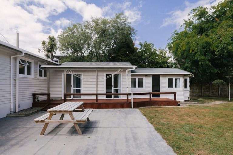 Photo of property in 4 Williams Terrace, Fitzherbert, Palmerston North, 4410