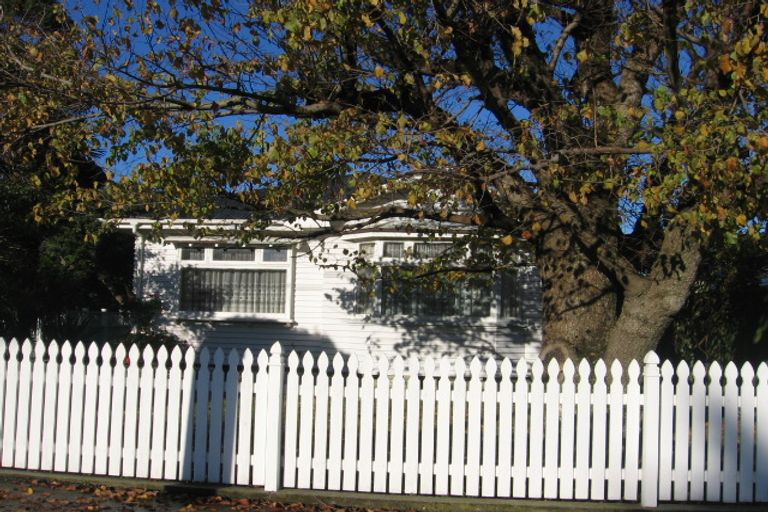 Photo of property in 162 Knights Road, Hutt Central, Lower Hutt, 5011