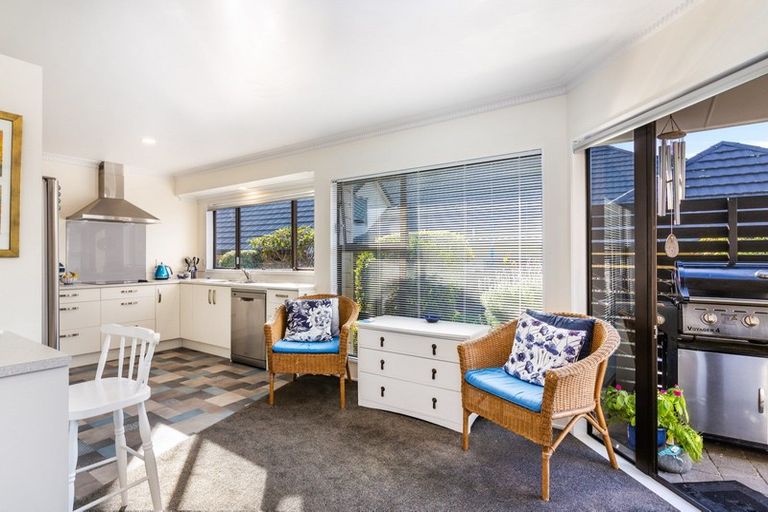 Photo of property in 1/4 Haines Grove, Rainbow Point, Taupo, 3330