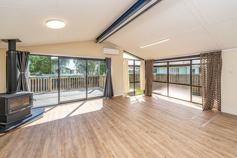 Photo of property in 54 Wembley Place, Whanganui East, Whanganui, 4500