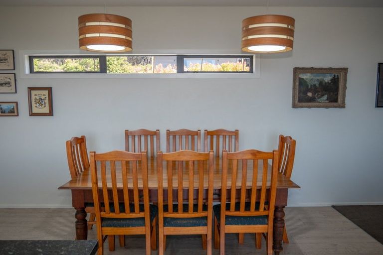 Photo of property in 6 Sunrise Place, Cable Bay, 0420