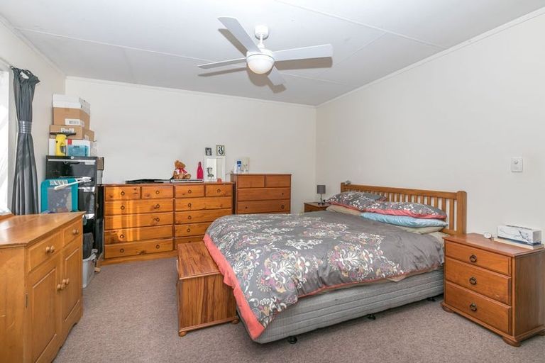 Photo of property in 177 Hakanoa Street, Huntly, 3700