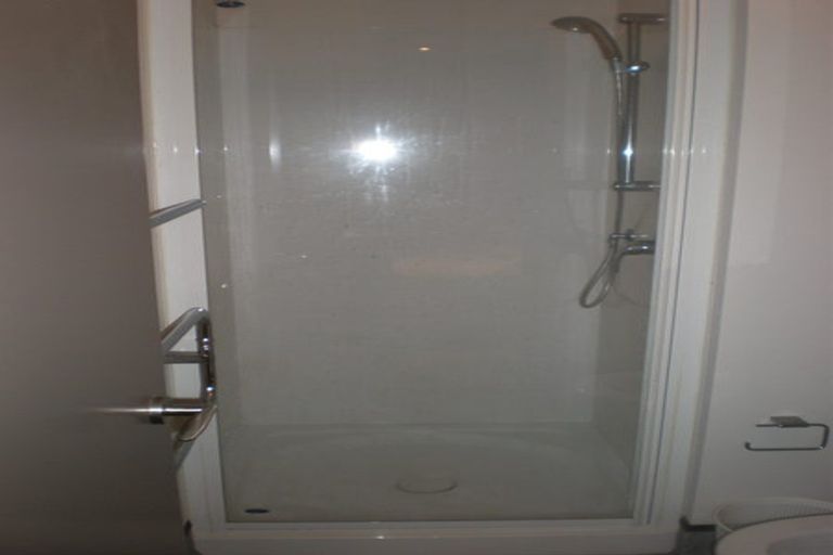 Photo of property in Dual Apartments, 108/142 Vivian Street, Te Aro, Wellington, 6011