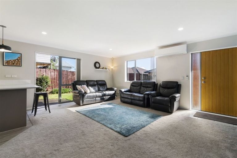 Photo of property in 120d Gray Avenue, Papatoetoe, Auckland, 2024