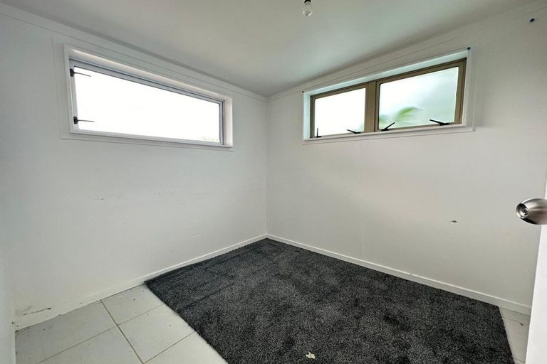 Photo of property in 30 Royal Road, Massey, Auckland, 0614