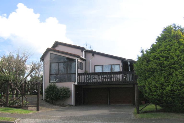 Photo of property in 5 Bradley Place, Lynmore, Rotorua, 3010