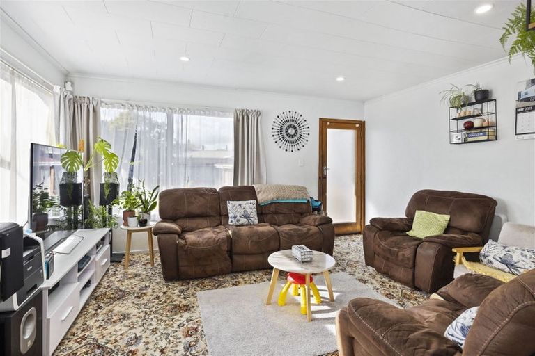 Photo of property in 1/22 Hua Street, Bell Block, New Plymouth, 4312