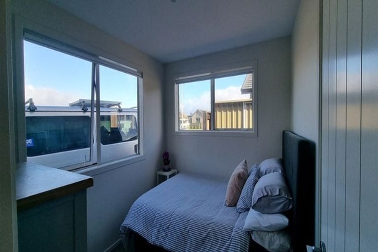 Photo of property in 18 Kuihi Street, Poike, Tauranga, 3112