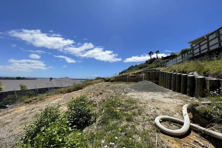 Photo of property in 26 Orion Drive, Welcome Bay, Tauranga, 3112