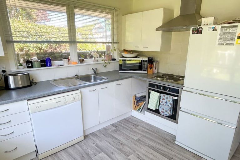 Photo of property in 2/12 Ensors Road, Opawa, Christchurch, 8023