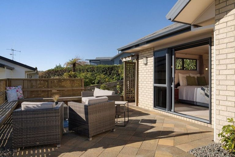 Photo of property in 15 Rowesdale Drive, Ohauiti, Tauranga, 3112